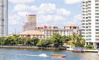 Ibis Bangkok Riverside