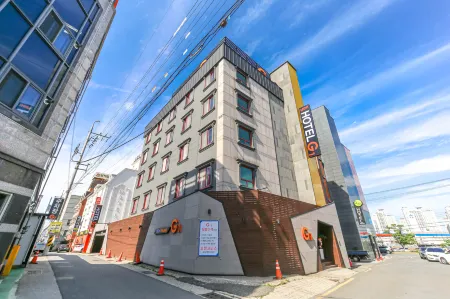 Pohang Juk-do market G1 Mini hotel Отели рядом с достопримечательностью «Yeongullae Beach»