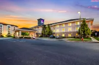 Sleep Inn & Suites Hotels near Delaware Public Archives