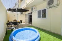 Summer Breeze 3 Bedroom Maisonette.