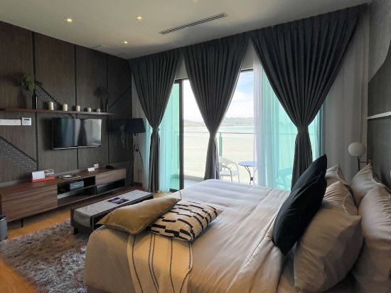 Swiss-Belhotel KuantanDeluxe Room with Ocean View