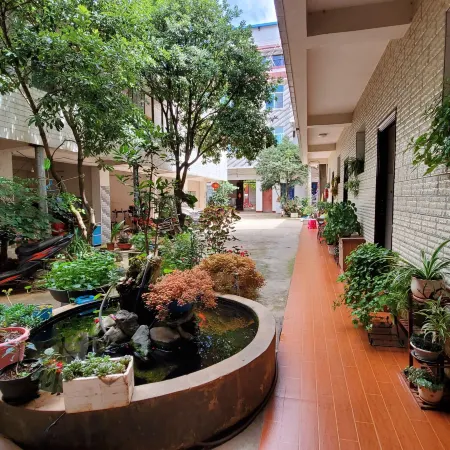Xundian Xinya Hotel