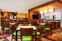 Fairfield Inn & Suites Akron Fairlawn فنادق في Montrose-Ghent