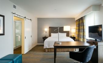 Hampton Inn & Suites by Hilton Seattle/Northgate