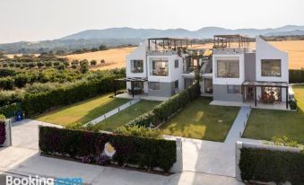Filoxenia Villas - Housity