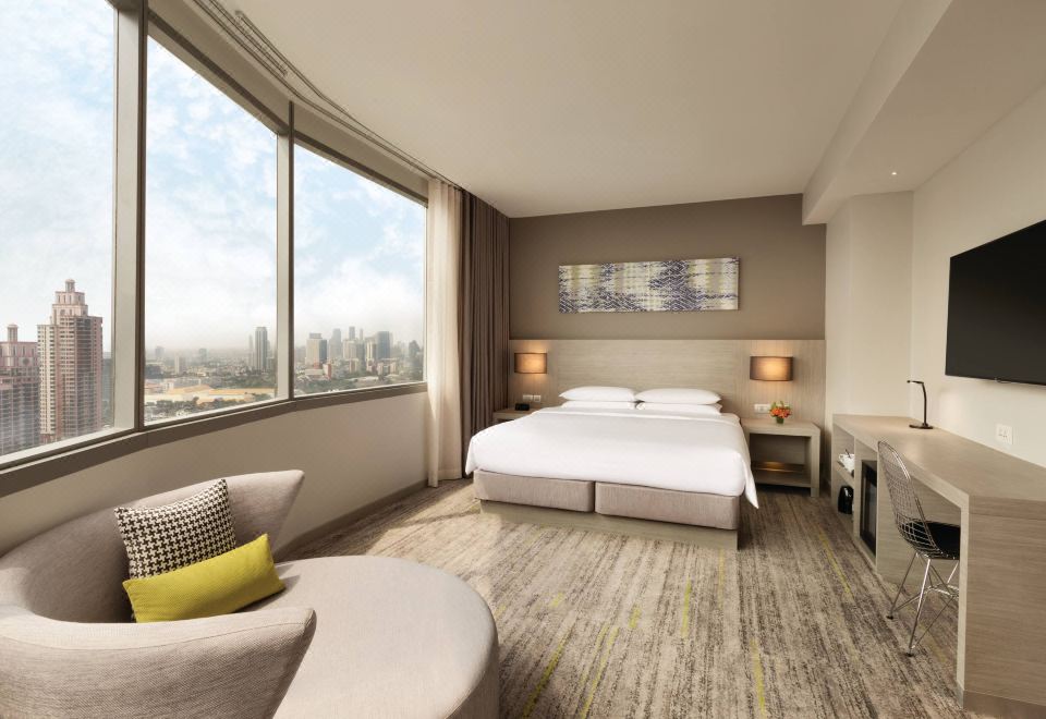 1. Hyatt Pl..