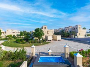 Fairways II Luxury Private Pool Villa at Ras Al Khaimah