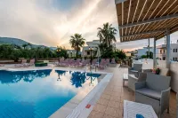 Newcastle Studios Hotels in Agios Konstantinos