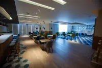 Holiday Inn AKTAU - SEASIDE by IHG - breakfast
