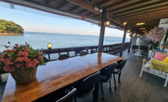 Taean Starry Night Pension