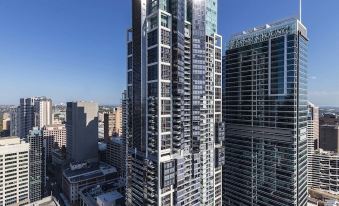 Meriton Suites World Tower, Sydney