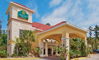 La Quinta Inn & Suites by Wyndham Kingwood Houston IAH Airpt