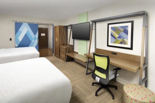 Holiday Inn Express & Suites NORTH BRUNSWICK by IHG Hotels in North Brunswick