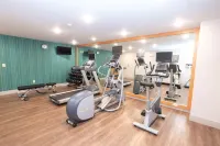 Holiday Inn Express & Suites IRON MOUNTAIN by IHG