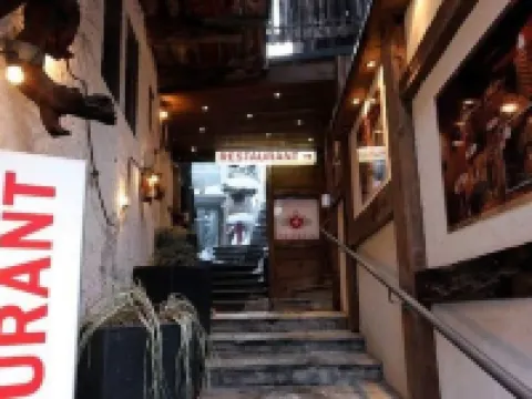 Petit Helvetia Budget Hotel Hoteles en Zermatt