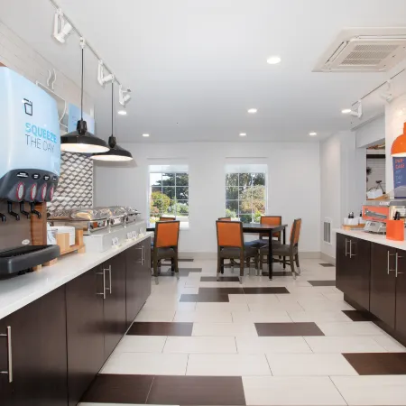 Holiday Inn Express MONTEREY-CANNERY ROW by IHG