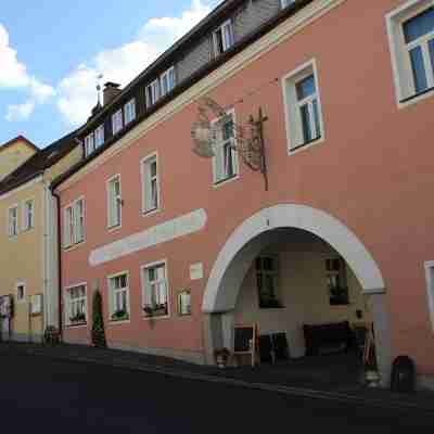 Hotel Gasthof Zum Weissen Lamm Hotel Exterior