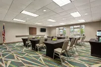 Homewood Suites by Hilton Fort Myers Airport/FGCU Hotels in Fort Myers