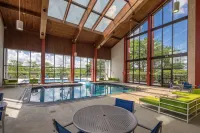 DoubleTree by Hilton Pittsburgh - Cranberry Các khách sạn ở McCandless Township
