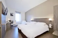 Kyriad Saint Chely d'Apcher - Aire de La LOZÈRE Hotels in Chaudes-Aigues
