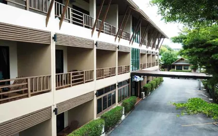 La Playa Boutique Resort