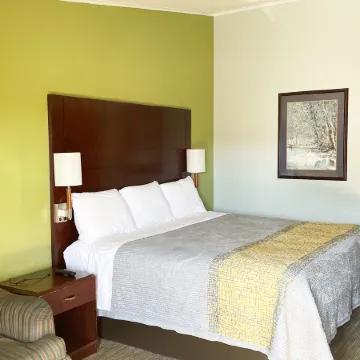 Express Inn Thomson