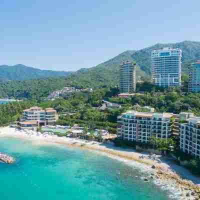 Garza Blanca Preserve Resort & Spa Hotel Exterior