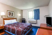 Super 8 by Wyndham Delmont Hotels in Greensburg