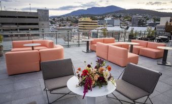 Crowne Plaza Hobart, an IHG Hotel