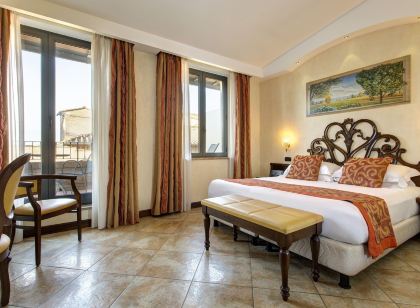 Hotel Athena