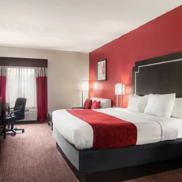 Days Inn & Suites by Wyndham Murfreesboro Hotels near Adams Tennis Complex