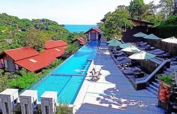 阿拉瑪海村度假村