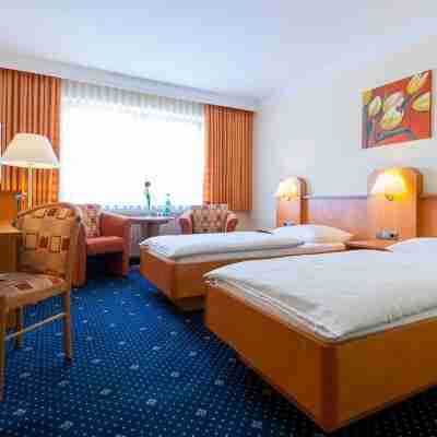 Hotel Englischer Hof Rooms