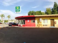 Desert Inn