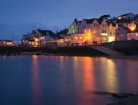 Ship and Castle Hotel Các khách sạn ở Truro