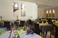 Logis Hotel Auberge de l'Allagnonette Hotels in Saint-Poncy