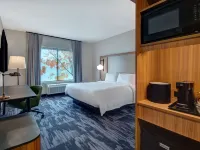Fairfield Inn & Suites Rochester Hills Hotels in Rochester Hills
