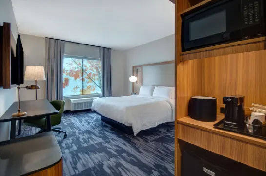 Fairfield Inn & Suites Rochester Hills Hotels in Rochester Hills