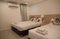 Mornington Hotel Waterfront Lumut ジャイアント・バブル・ダタラン・ラマット周辺のホテル
