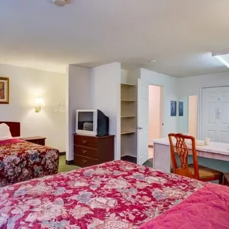 InTown Suites Extended Stay Select Denver - Aurora South