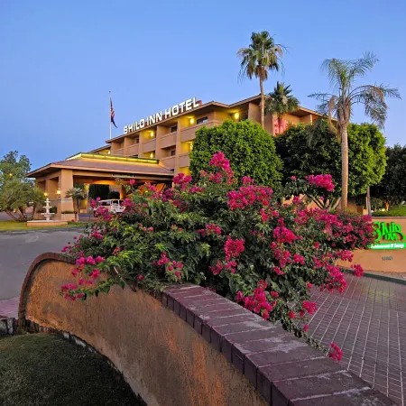 Yuma Inn & Suites