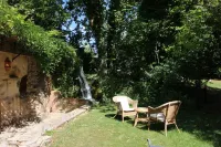 Molinos de Fuenteheridos Hotels in Valdezufre