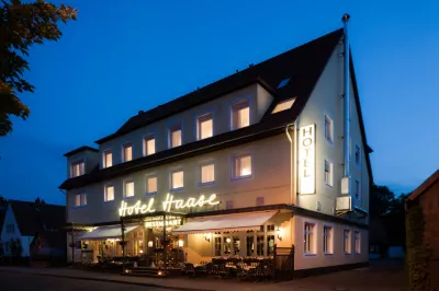 Hotel Haase فنادق في لاتزين