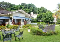 Le Relax Hotel and Restaurant Hotels near Anse Royale Beach
