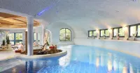 Hotel "Zum Ritter" Hotels in Schattwald
