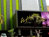 Whiz Prime Hotel Kelapa Gading Hotel dekat Wisata mancing