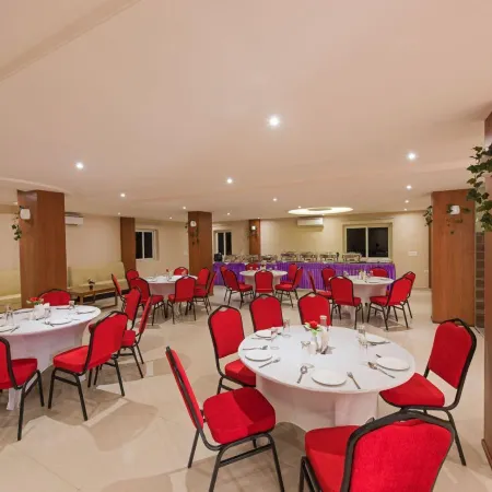 Hotel Manisha International