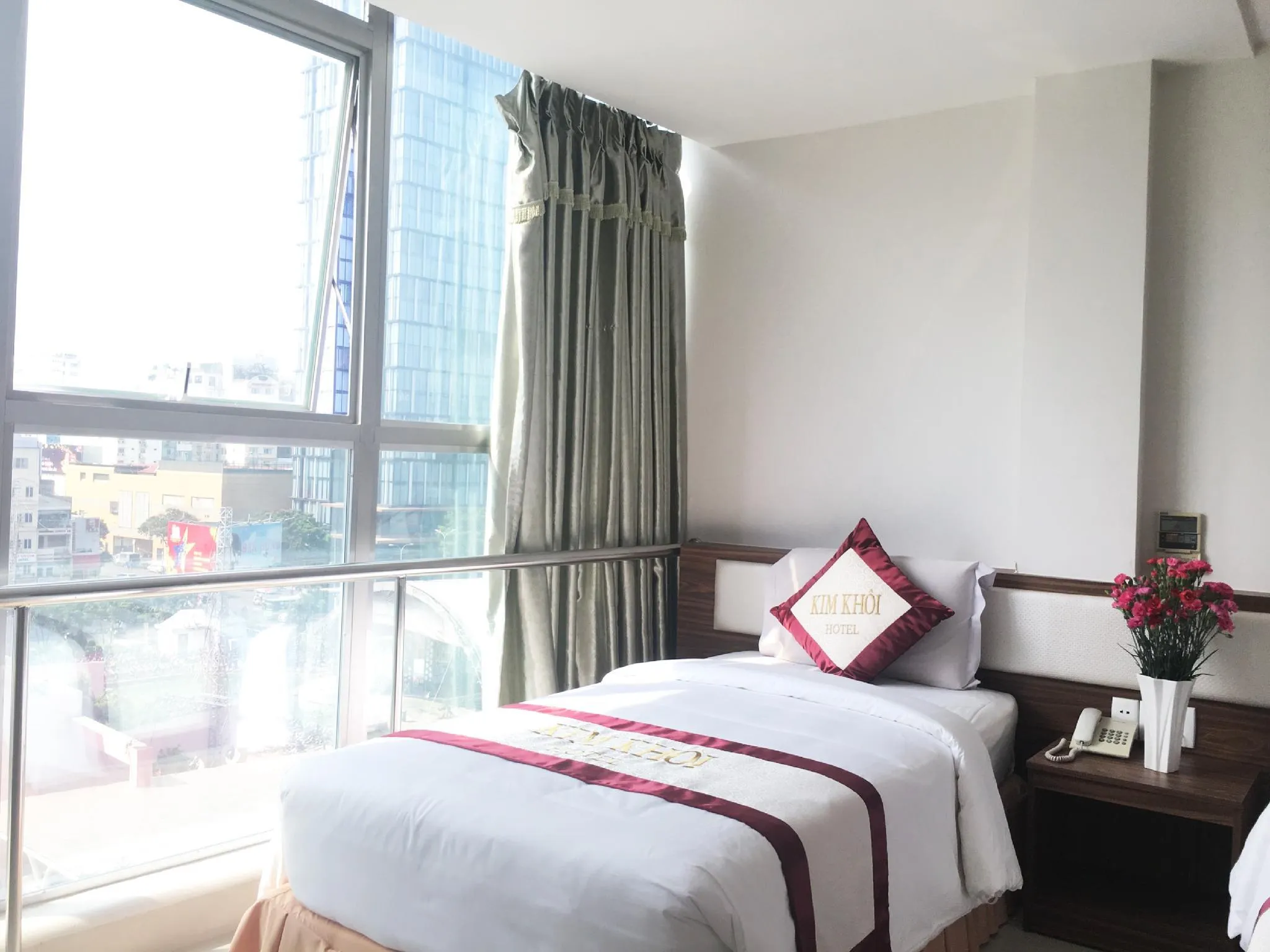 Kim Khoi Hotel Rooms Photos