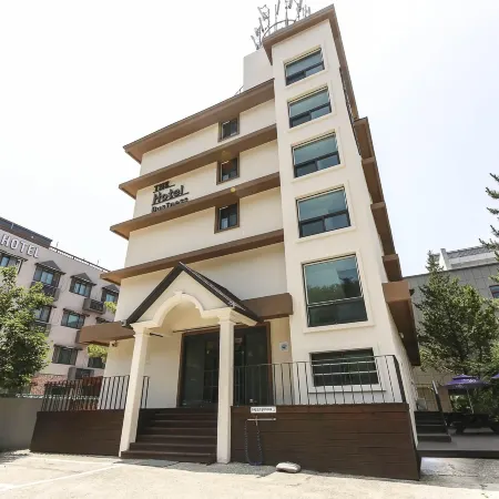 Gyeongpodae the Hotel Business Отели рядом с достопримечательностью «Павильон Кёнподэ»