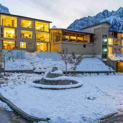 Hotel Snow Land, Sonmarg Hotel Exterior